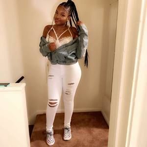 Meet your Posher, Catherene